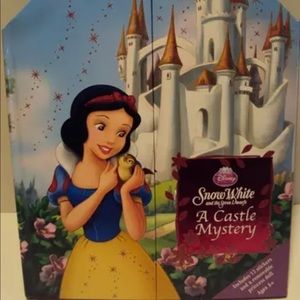 Snow White : A Castle Mystery